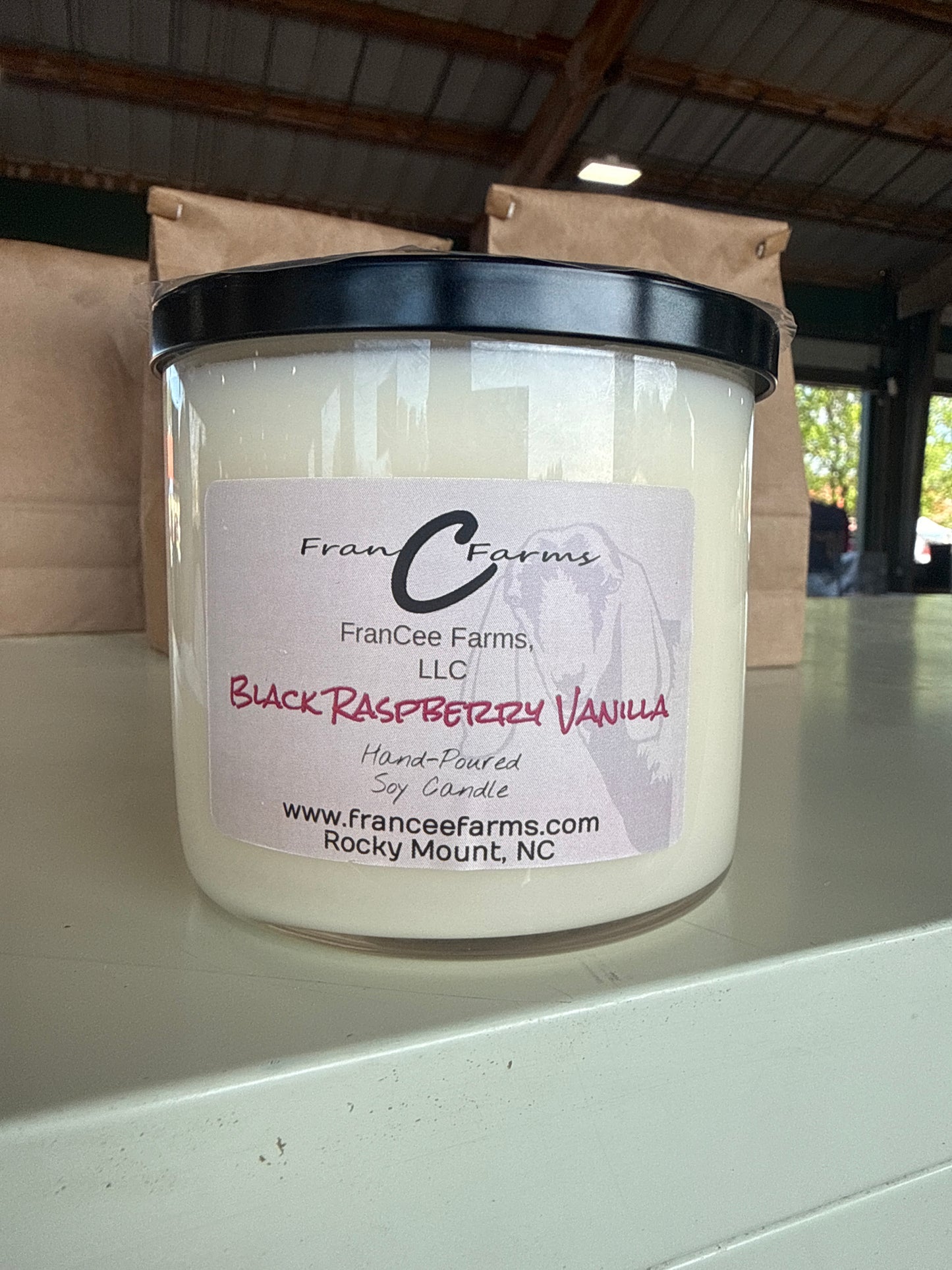 Black Raspberry Vanilla Soy Candle - 20 oz. 3 Wick
